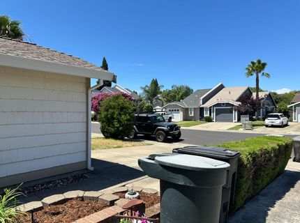 410 Cirby Oaks Ct, Roseville, CA 95678 Photo