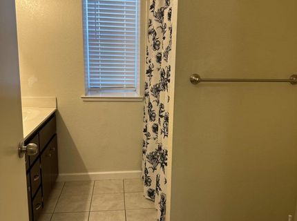 410 Cirby Oaks Ct, Roseville, CA 95678 Photo