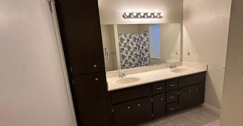 410 Cirby Oaks Ct, Roseville, CA 95678 Photo