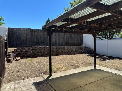 410 Cirby Oaks Ct, Roseville, CA 95678 Photo