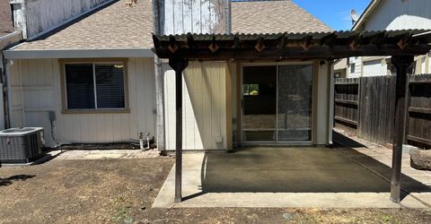 410 Cirby Oaks Ct, Roseville, CA 95678 Photo