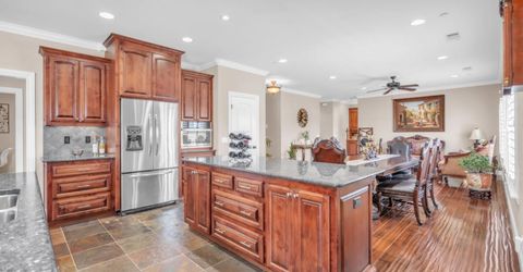 8654 Bradshaw Rd, Elk Grove, CA 95624 Photo