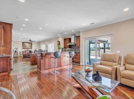 8654 Bradshaw Rd, Elk Grove, CA 95624 Photo
