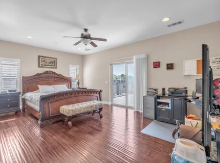 8654 Bradshaw Rd, Elk Grove, CA 95624 Photo