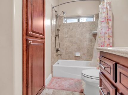 8654 Bradshaw Rd, Elk Grove, CA 95624 Photo