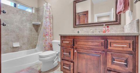 8654 Bradshaw Rd, Elk Grove, CA 95624 Photo