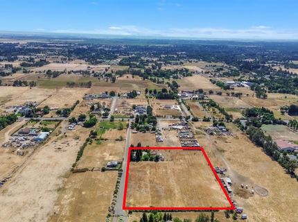 8654 Bradshaw Rd, Elk Grove, CA 95624 Photo