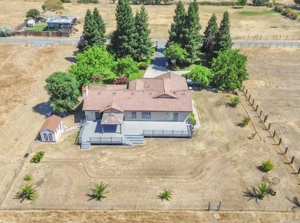 8654 Bradshaw Rd, Elk Grove, CA 95624 Photo