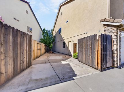 3019 Palmate Way, Sacramento, CA 95834 Photo