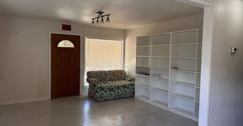 1620 Bell St, Sacramento, CA 95825 Photo