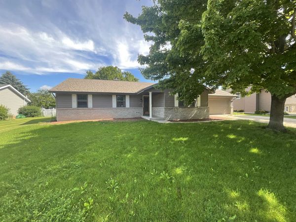 4409 Southwyck Drive, Janesville, WI 53546
