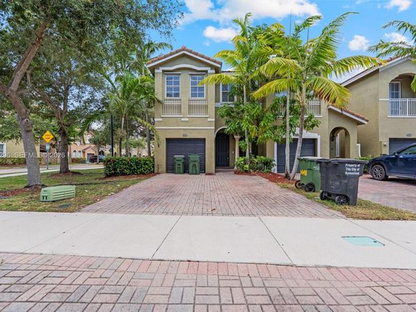 1452 SE 25th Ave , Homestead, FL 33035