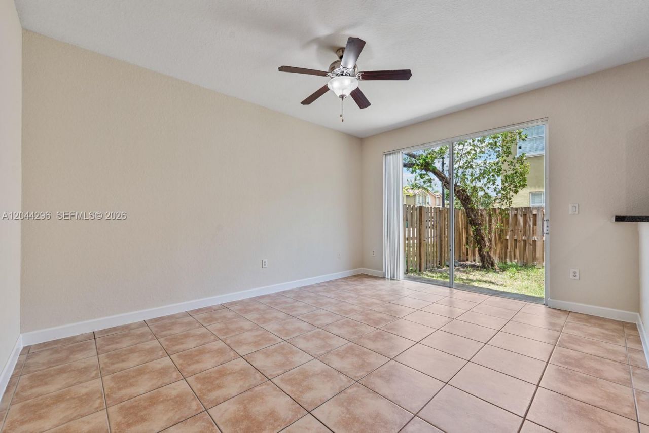 1452 SE 25th Ave , Homestead, FL 33035 Photo