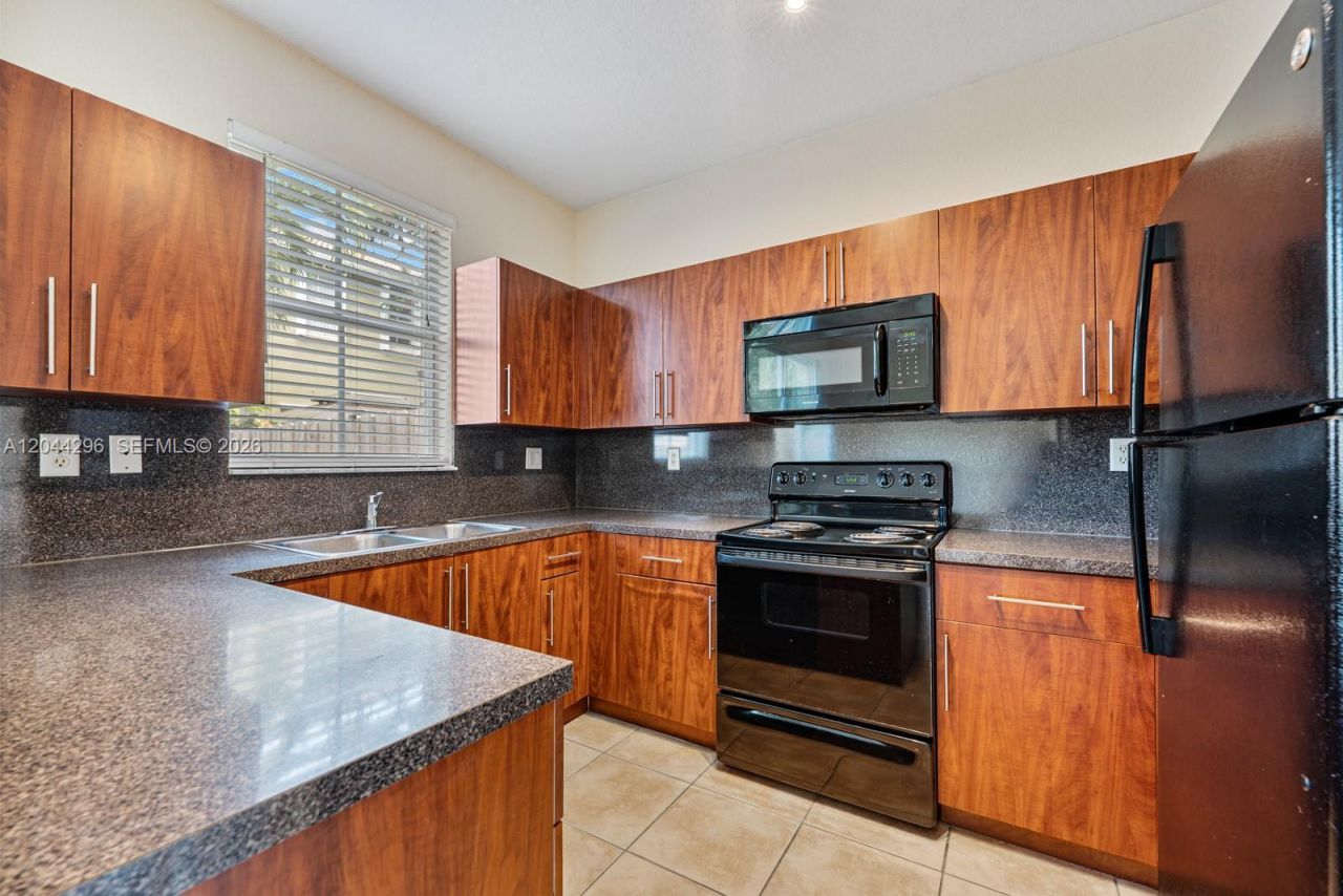 1452 SE 25th Ave , Homestead, FL 33035 Photo