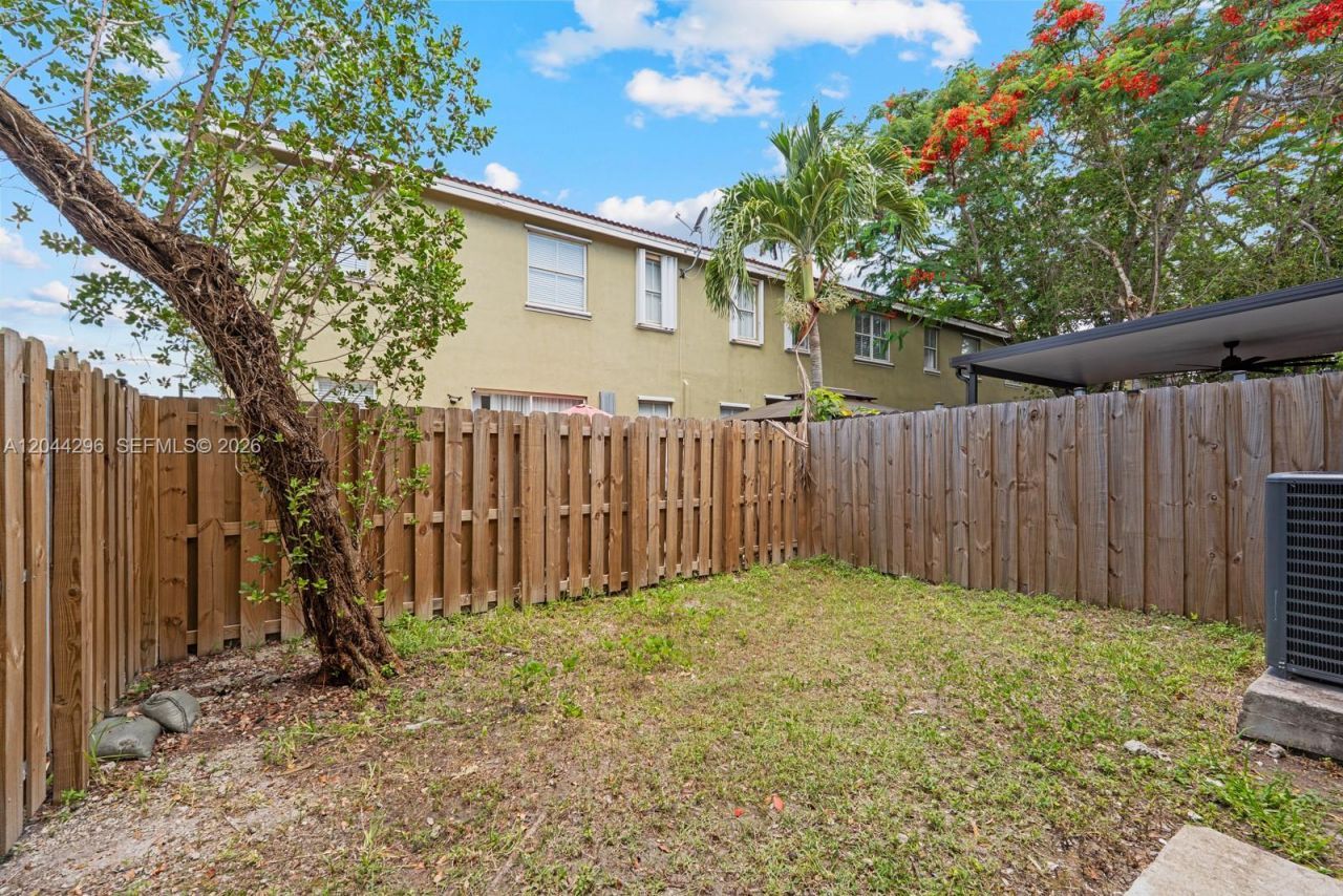 1452 SE 25th Ave , Homestead, FL 33035 Photo