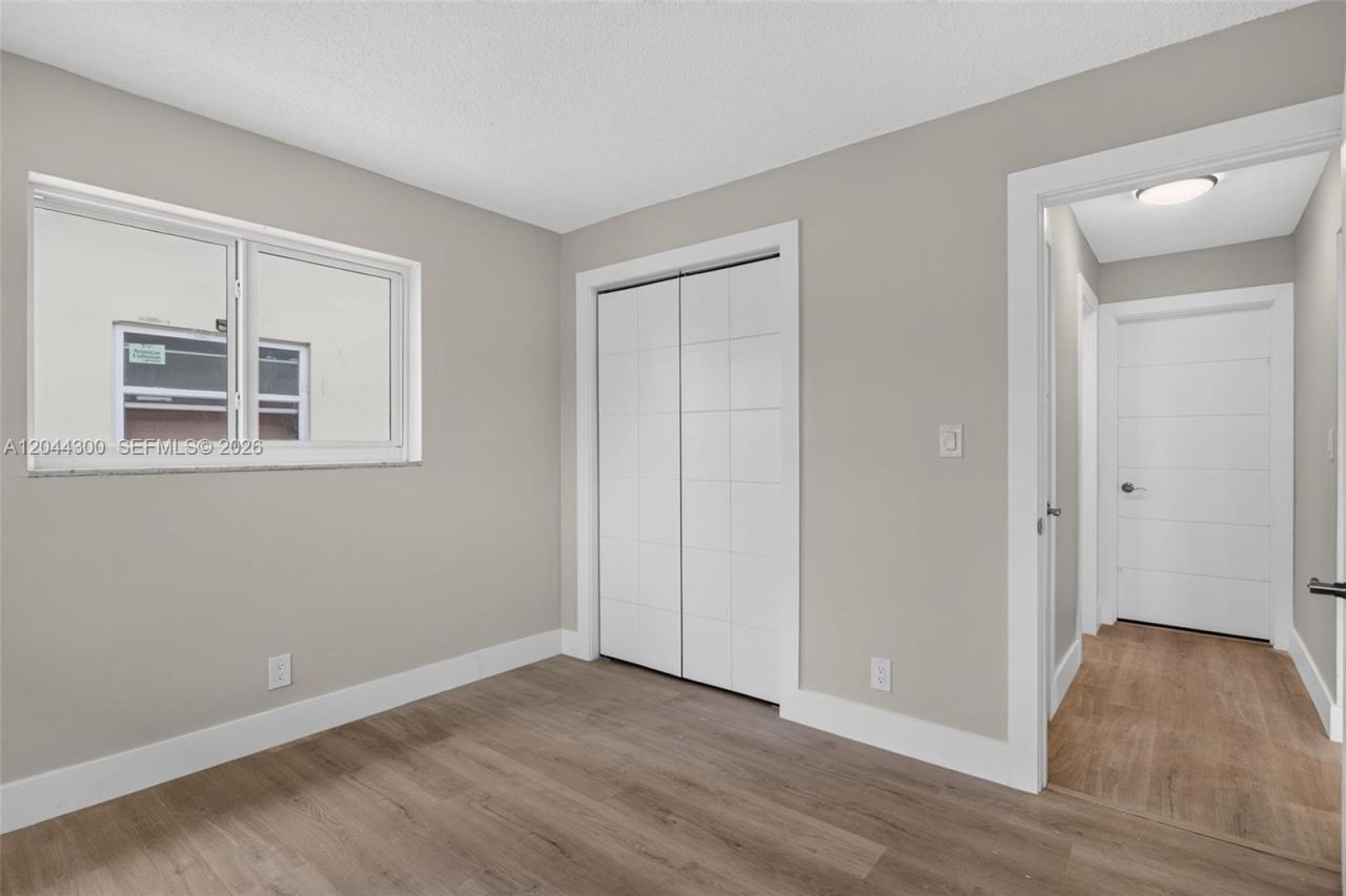 5711 NW 48th Ter , Tamarac, FL 33319 Photo