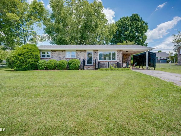 4128 Ranch Road, Johnson City, TN 37601