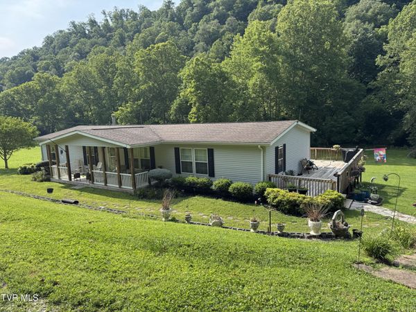 5284 Manville Road, Gate City, VA 24251