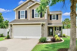 746 Pepperbush Dr. photo 4