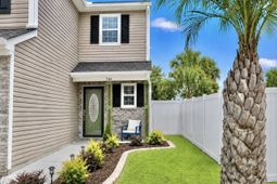 746 Pepperbush Dr. photo 4