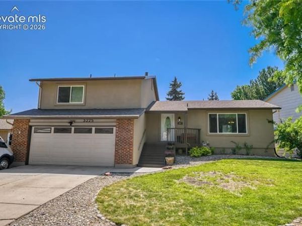 3225 Oak Creek Drive, Colorado Springs, CO 80906