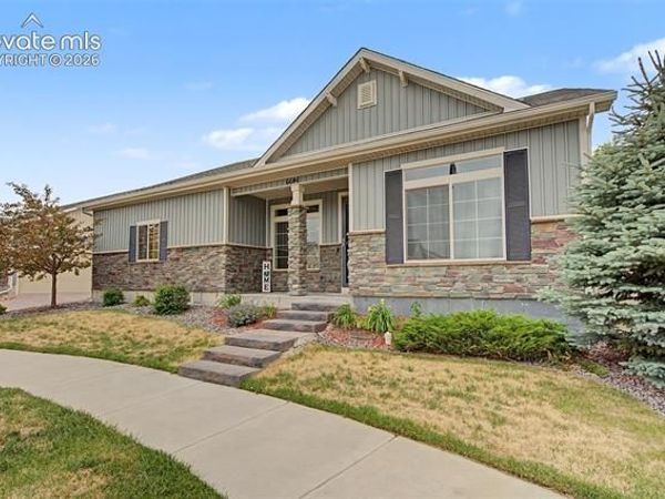 6646 Golden Briar Lane, Colorado Springs, CO 80927