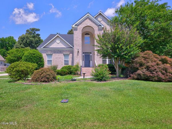 283 Green View Road , Moyock, NC 27958