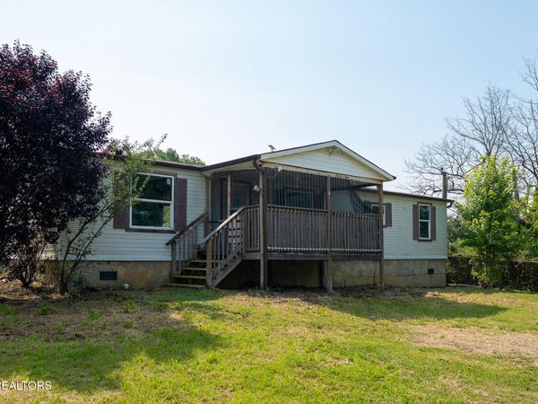 852 Seabrook St, Newport, TN 37821