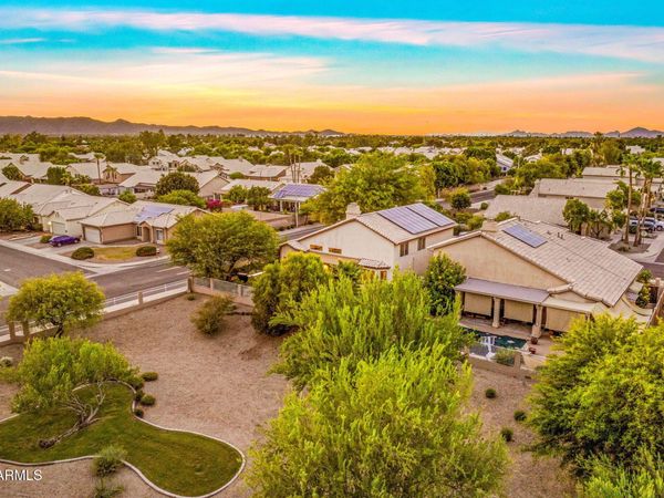 5225 W DEL RIO Street, Chandler, AZ 85226