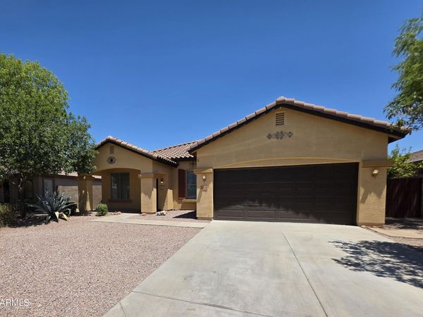 2970 E ANDRE Avenue, Gilbert, AZ 85298