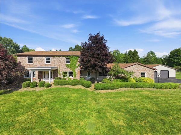 2584 Hillsville Rd, Edinburg, PA 16116