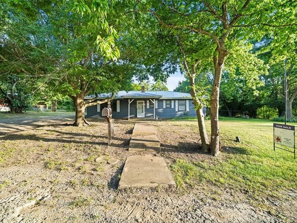 720 E Marshall Avenue, Cooper, TX 75432