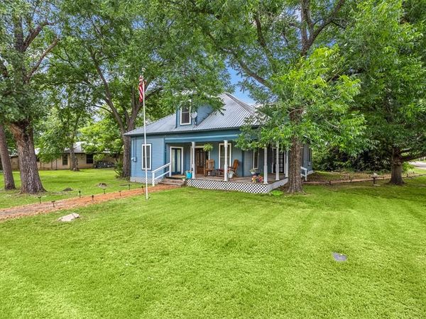 601 W 5th Street, Maypearl, TX 76064