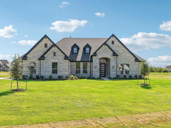 5001 Valley View Drive, Joshua, TX 76058