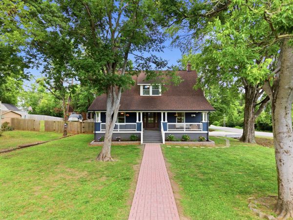 1601 Jones Ave , Nashville, TN 37207