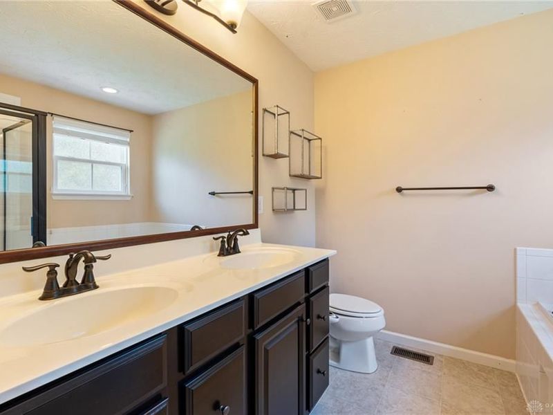 2843 Ridge View Court, Xenia, OH 45385 Photo 20