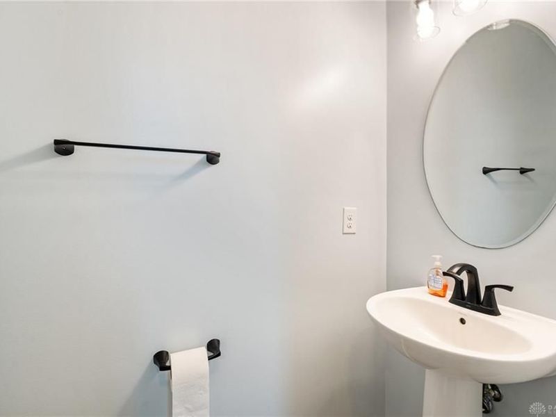 2843 Ridge View Court, Xenia, OH 45385 Photo 8