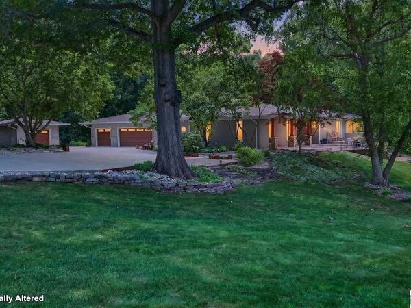 8401 N Lakewood Place, Vigo, IN 47885