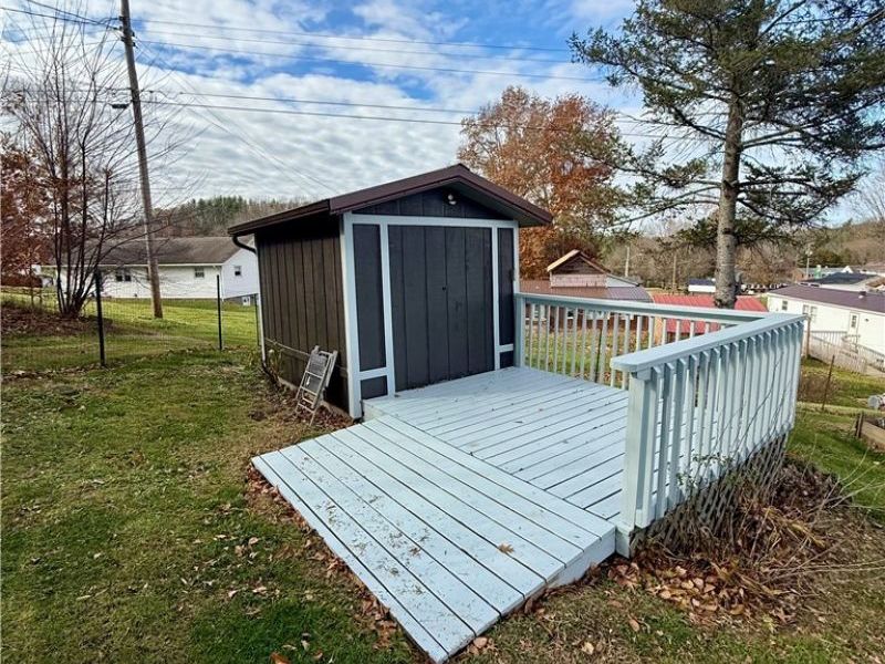 10 S Ohio Street, Dellroy, OH 44620 Photo 17