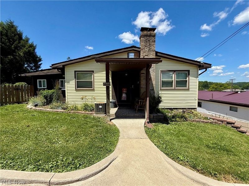 10 S Ohio Street, Dellroy, OH 44620 Photo 4
