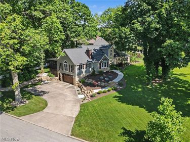 3020 Silver Lake Boulevard, Silver Lake, OH 44224