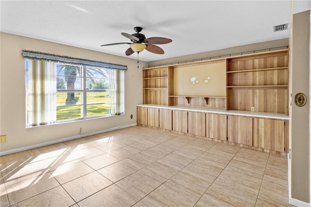 711 Mirror Lakes Dr , Lehigh Acres, FL 33974 Photo