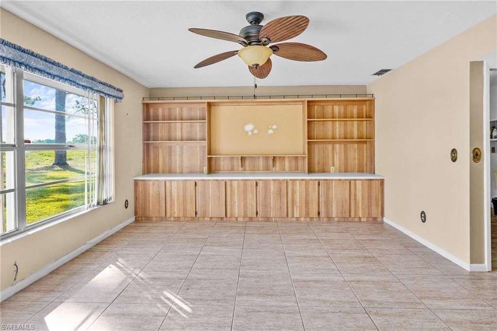 711 Mirror Lakes Dr , Lehigh Acres, FL 33974 Photo