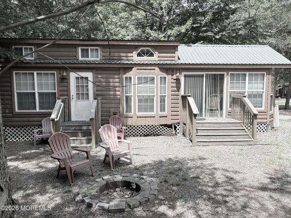 724 Monmouth Road, Unit 15, Cream Ridge, NJ 08514