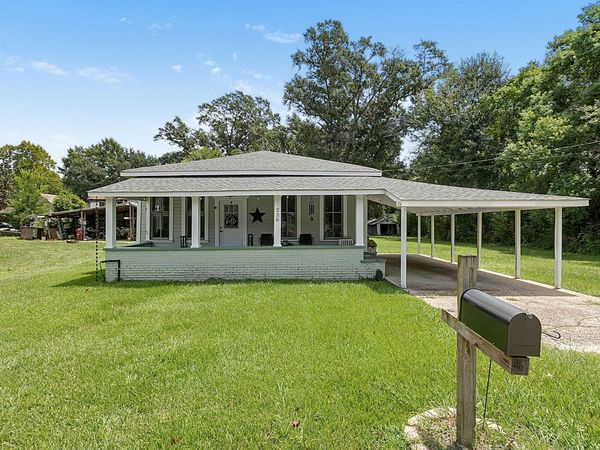 220 Bonifay Street, Flomaton, AL 36441