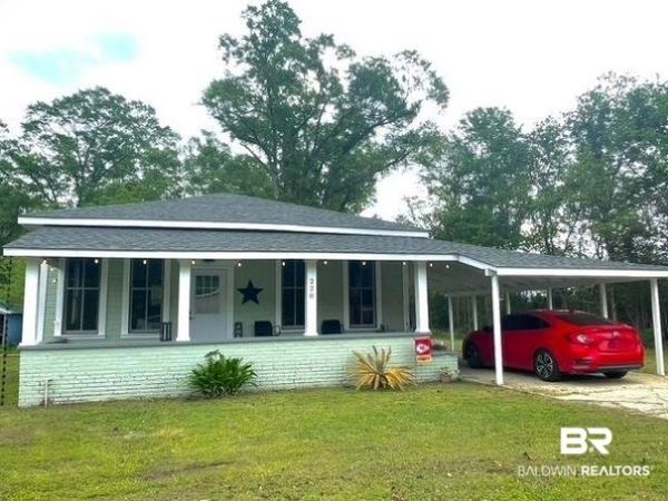 220 Bonifay Street, Flomaton, AL 36441