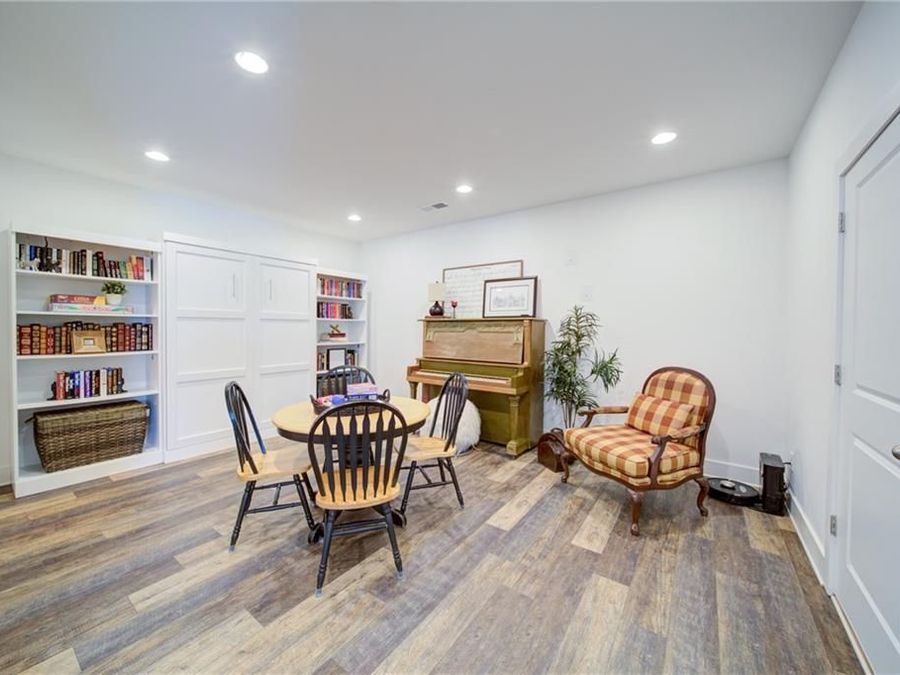 Property Image 40