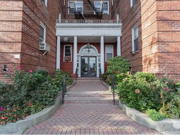 114-20 Queens Boulevard , Unit E9, Forest Hills, NY 11375