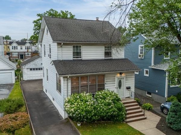 114 Ellington St, East Orange, NJ 07017