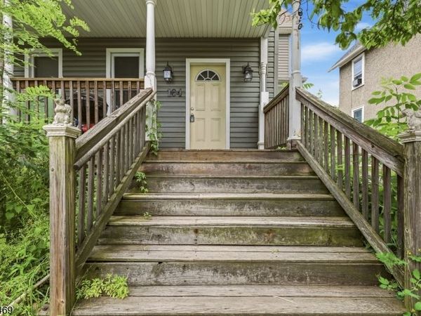 164 Main St, Newton, NJ 07860